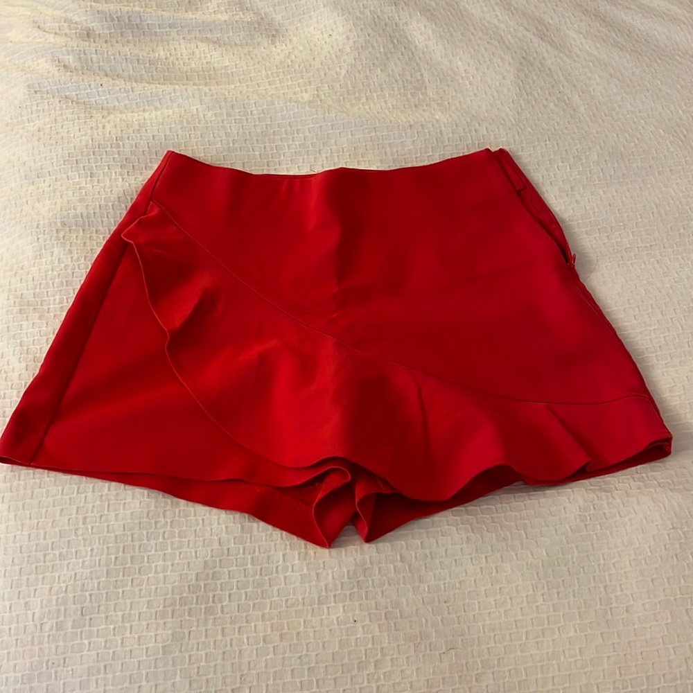Red skort